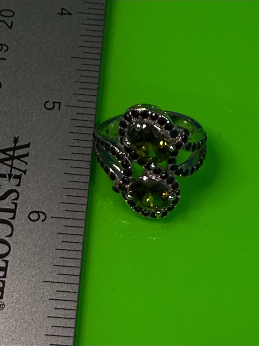 Size 6 Vintage Inspired Elegant Olive Green Double Stone Silver plated  Ring